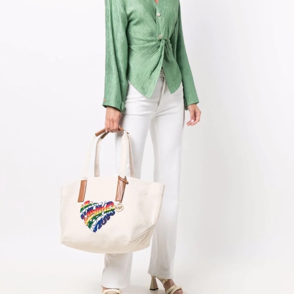 Michael Kors canvas tote - Picture 8 of 15